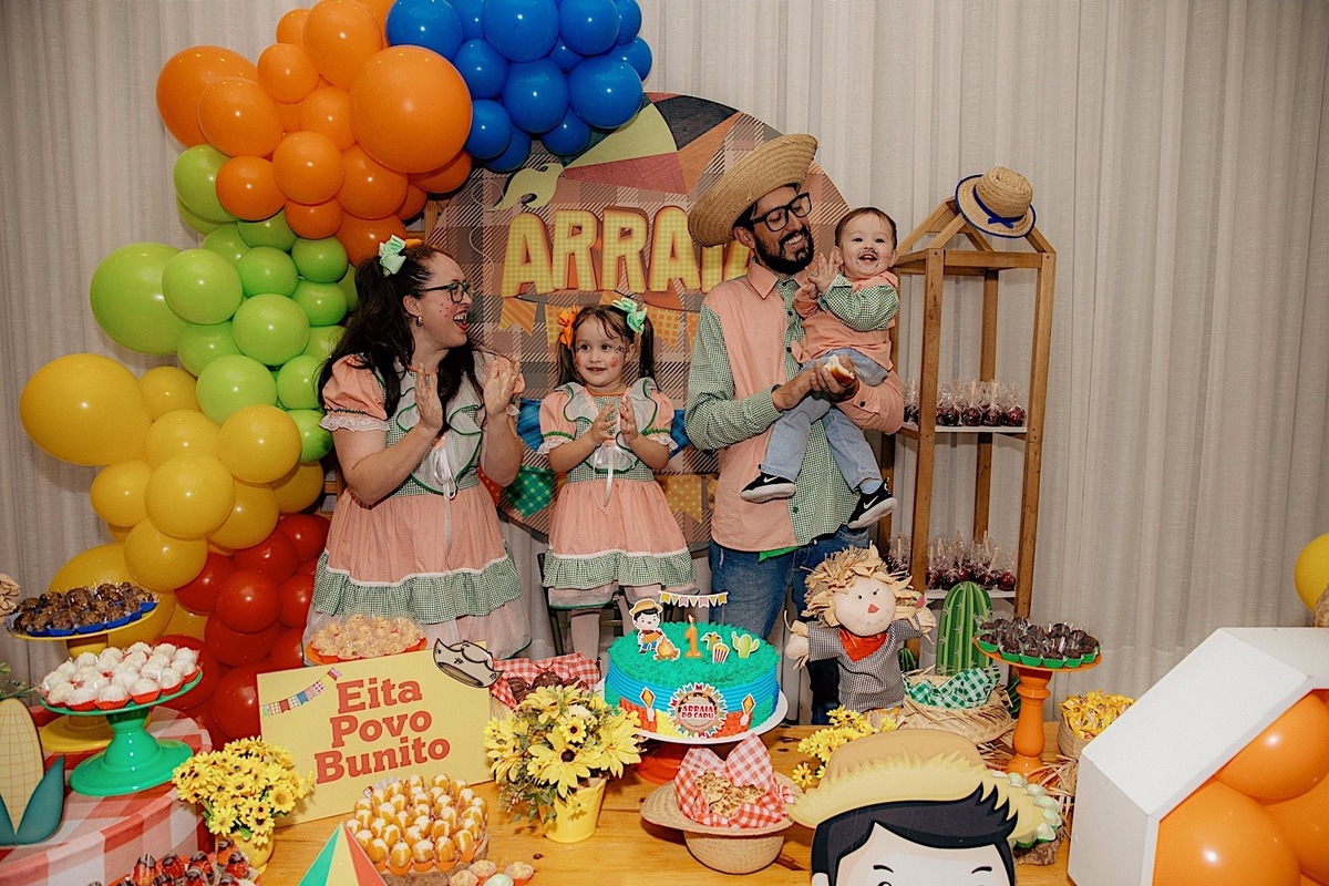 aniversario - aniversario infantil - festa infantil - tema junino - 1 ano Cadu - festa tema junino - fotografia infantil - fotografia de familia - chroma fotografia 