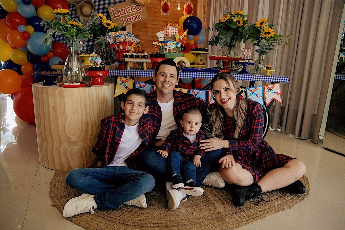 aniversario - aniversario infantil - festa de aniversario - tema junino - 1 no Lucca - fotografia infantil - fotografos jaragua do sul - chroma fotografia 