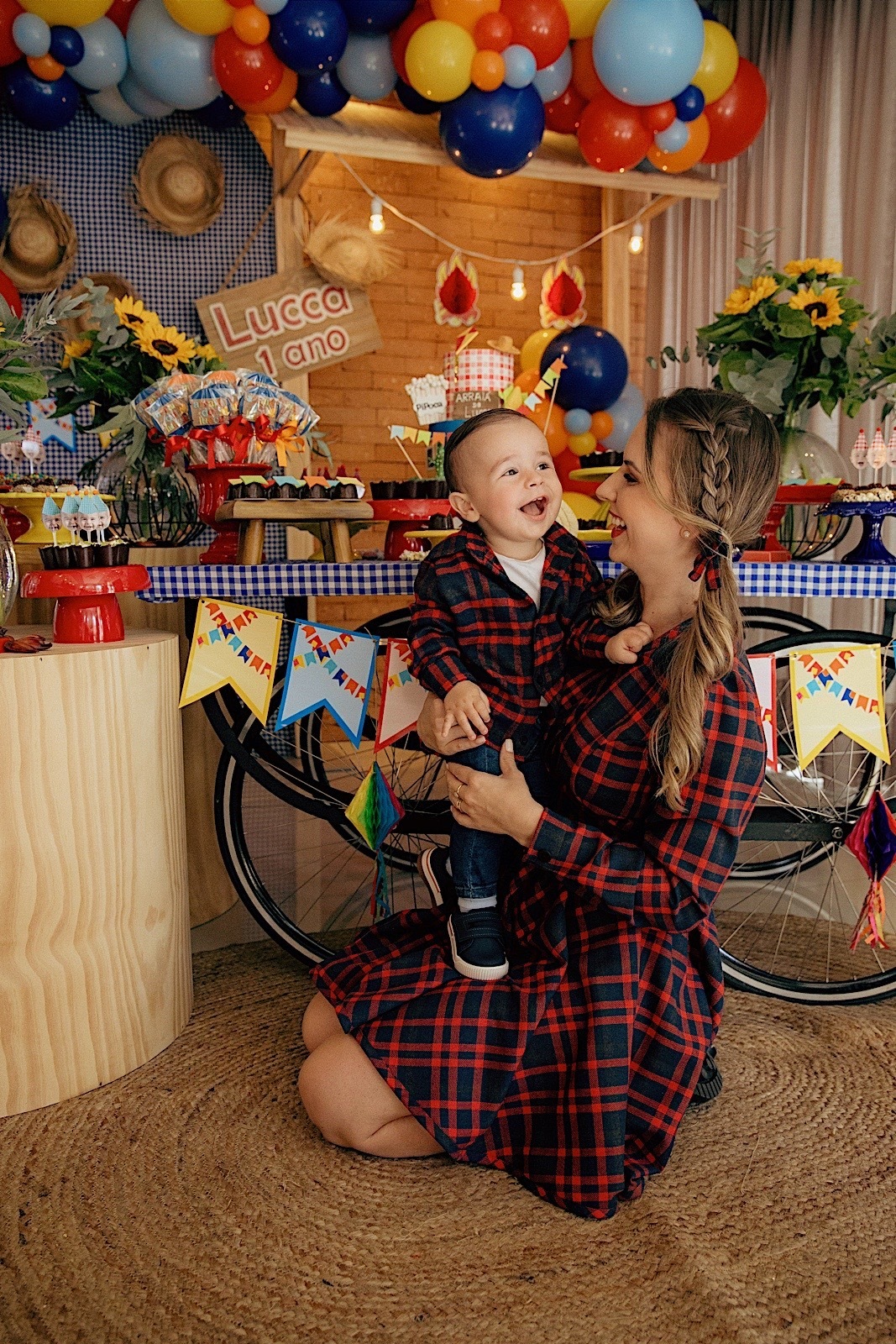 aniversario - aniversario infantil - festa de aniversario - tema junino - 1 no Lucca - fotografia infantil - fotografos jaragua do sul - chroma fotografia 