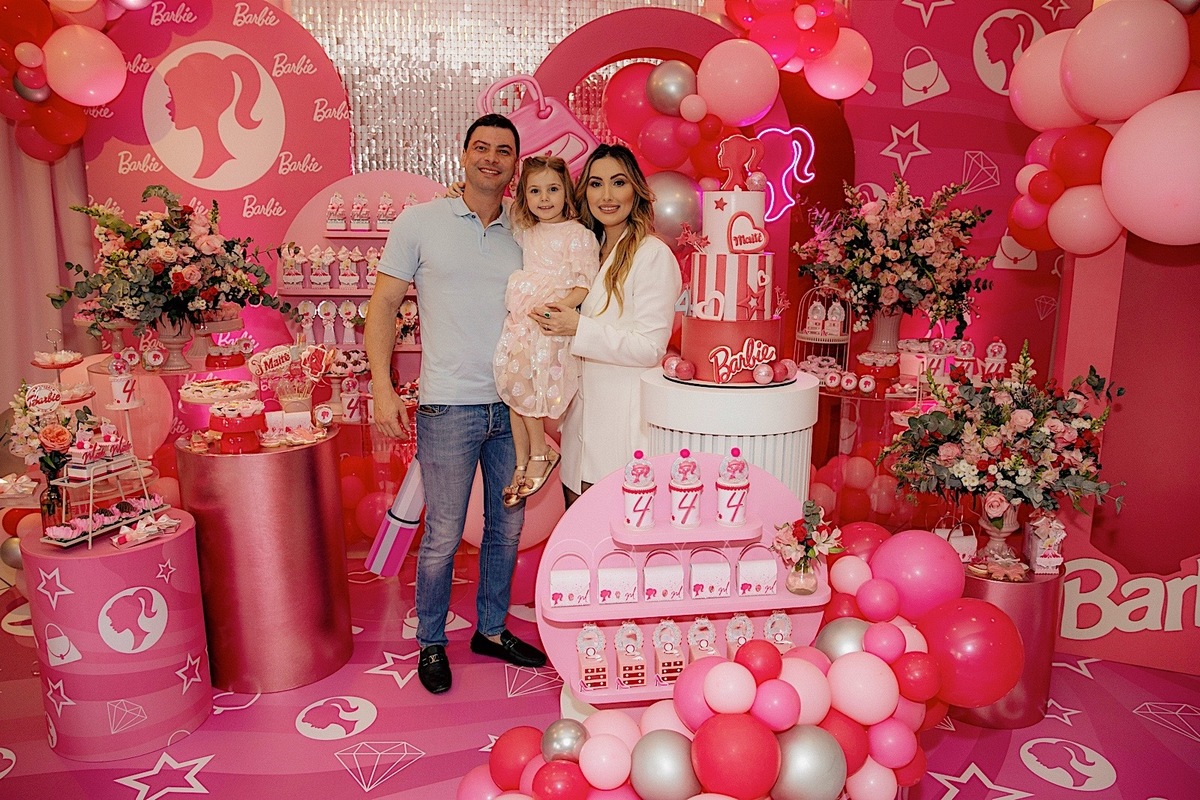 aniversario - aniversario infantil - aniversario maite 4 anos - maite 4 anos - fotografia infantil - fotografos jaragua do sul - tema barbie - jaragua do sul - chroma fotografia 