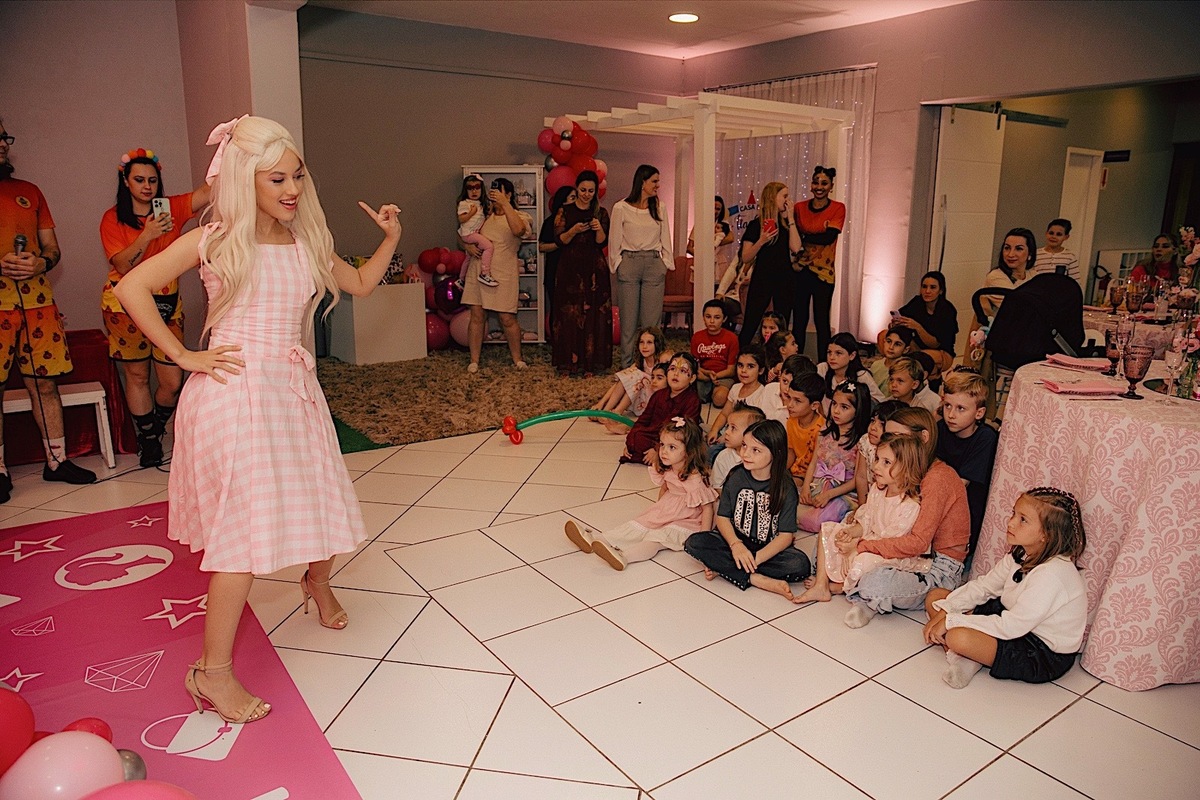 aniversario - aniversario infantil - aniversario maite 4 anos - maite 4 anos - fotografia infantil - fotografos jaragua do sul - tema barbie - jaragua do sul - chroma fotografia 