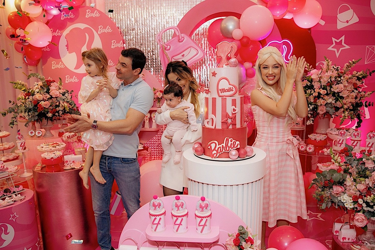 aniversario - aniversario infantil - aniversario maite 4 anos - maite 4 anos - fotografia infantil - fotografos jaragua do sul - tema barbie - jaragua do sul - chroma fotografia 