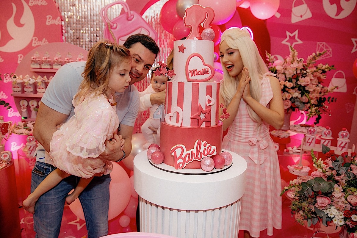 aniversario - aniversario infantil - aniversario maite 4 anos - maite 4 anos - fotografia infantil - fotografos jaragua do sul - tema barbie - jaragua do sul - chroma fotografia 