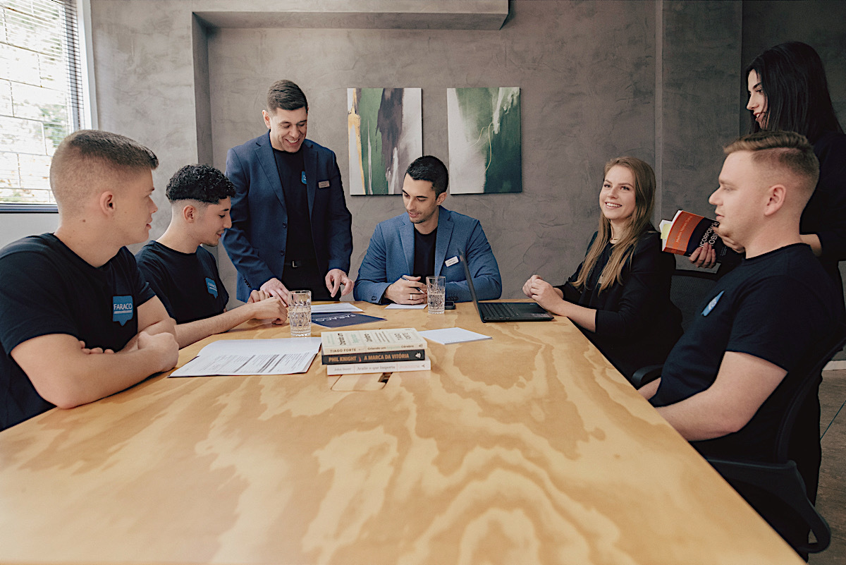 faraco assessoria contabil e empresarial - sao bento do sul - contabilidade - equipe - negocios - chroma foto - sao bento do sul