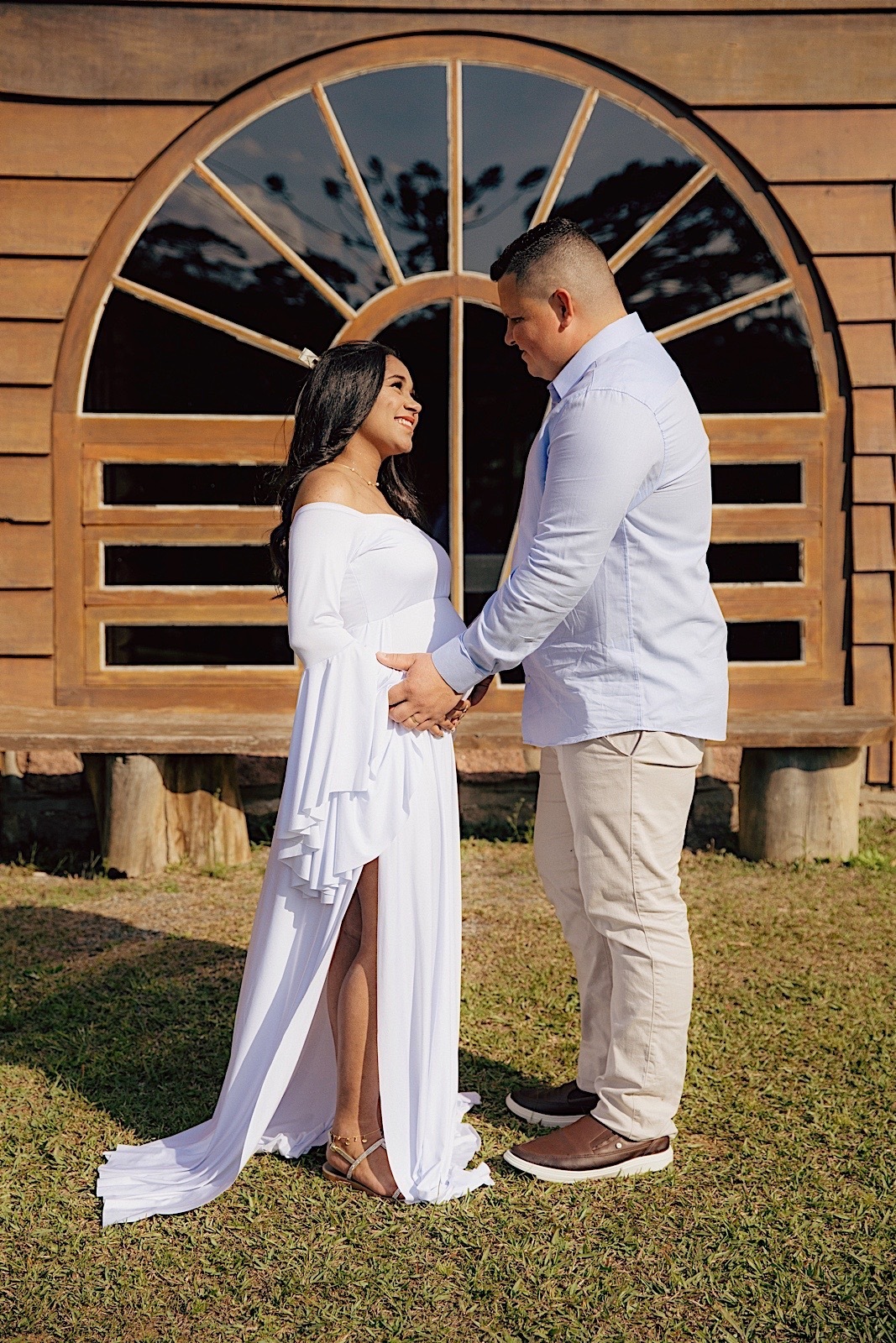 ensaio gestante - ensaio fotografico - ensaio familia - ensaio externo - ensaio no campo - fotografos jaragua do sul - fotografia de familia - chroma fotografia 