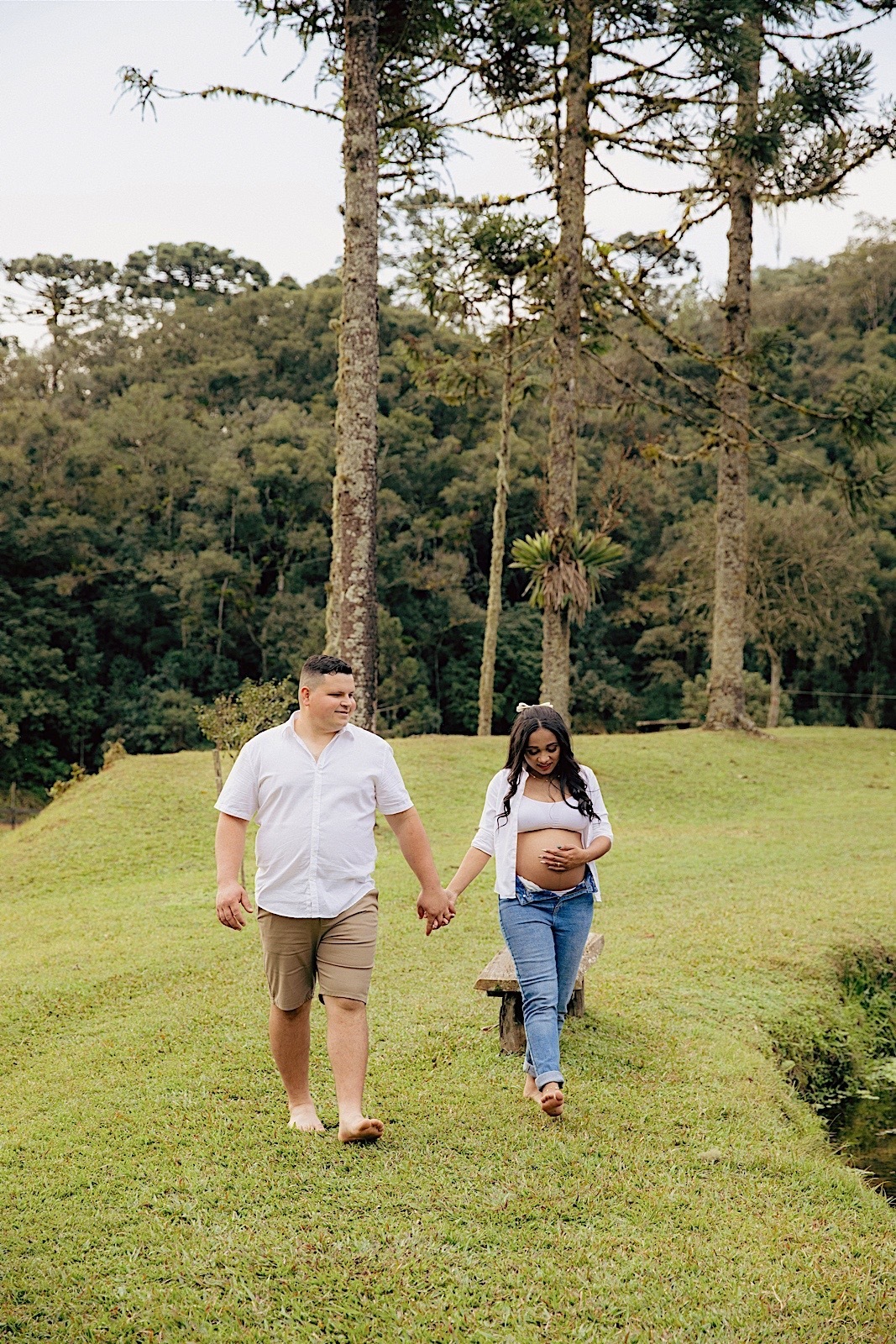 ensaio gestante - ensaio fotografico - ensaio familia - ensaio externo - ensaio no campo - fotografos jaragua do sul - fotografia de familia - chroma fotografia 