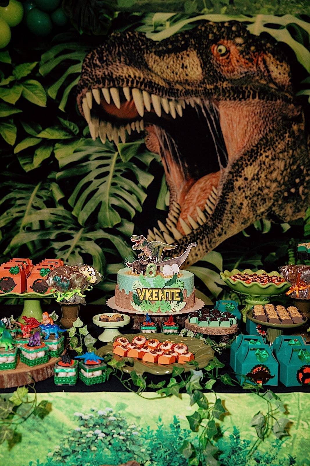 aniversario - aniversario infantil - aniversario no le classique - aniversario em jaragua do sul - fotografos jaragua do sul - fotogarfia de familia - chroma fotografia 