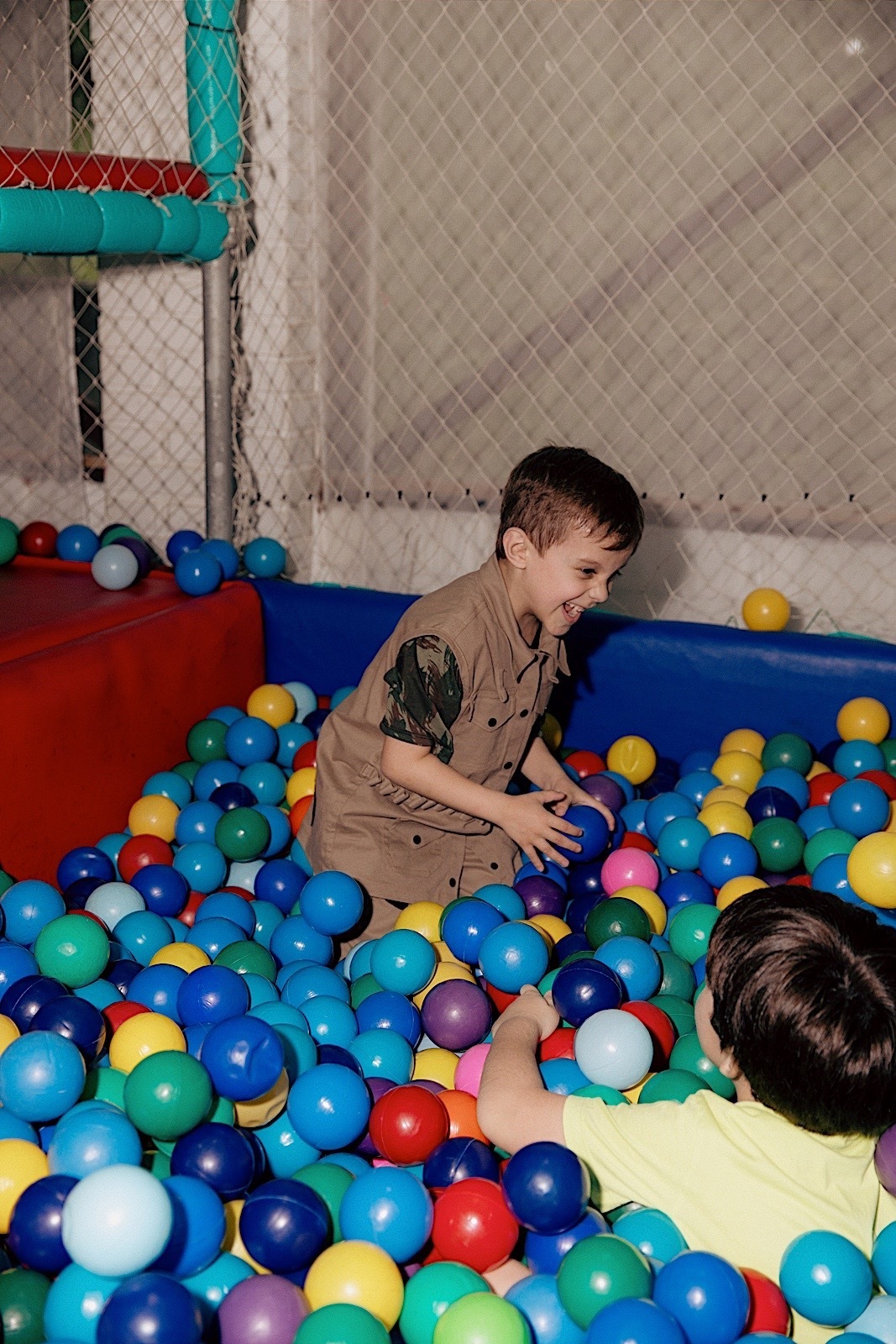 aniversario - aniversario infantil - aniversario no le classique - aniversario em jaragua do sul - fotografos jaragua do sul - fotogarfia de familia - chroma fotografia 