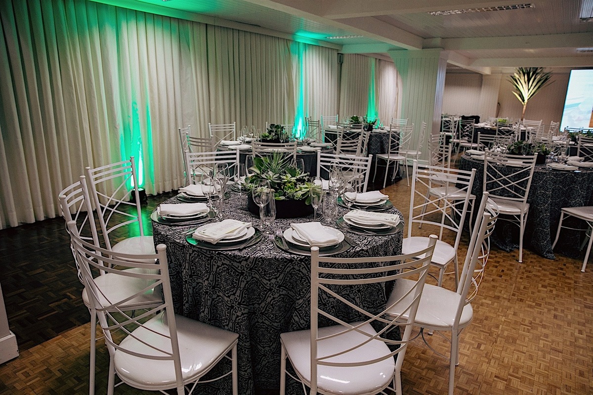 aniversario - aniversario adulto - aniversario em jaragua do sul - festa no clube baependi - fotografos jaragua do sul - fotografia de familia - jaragua do sul - chroma fotografia