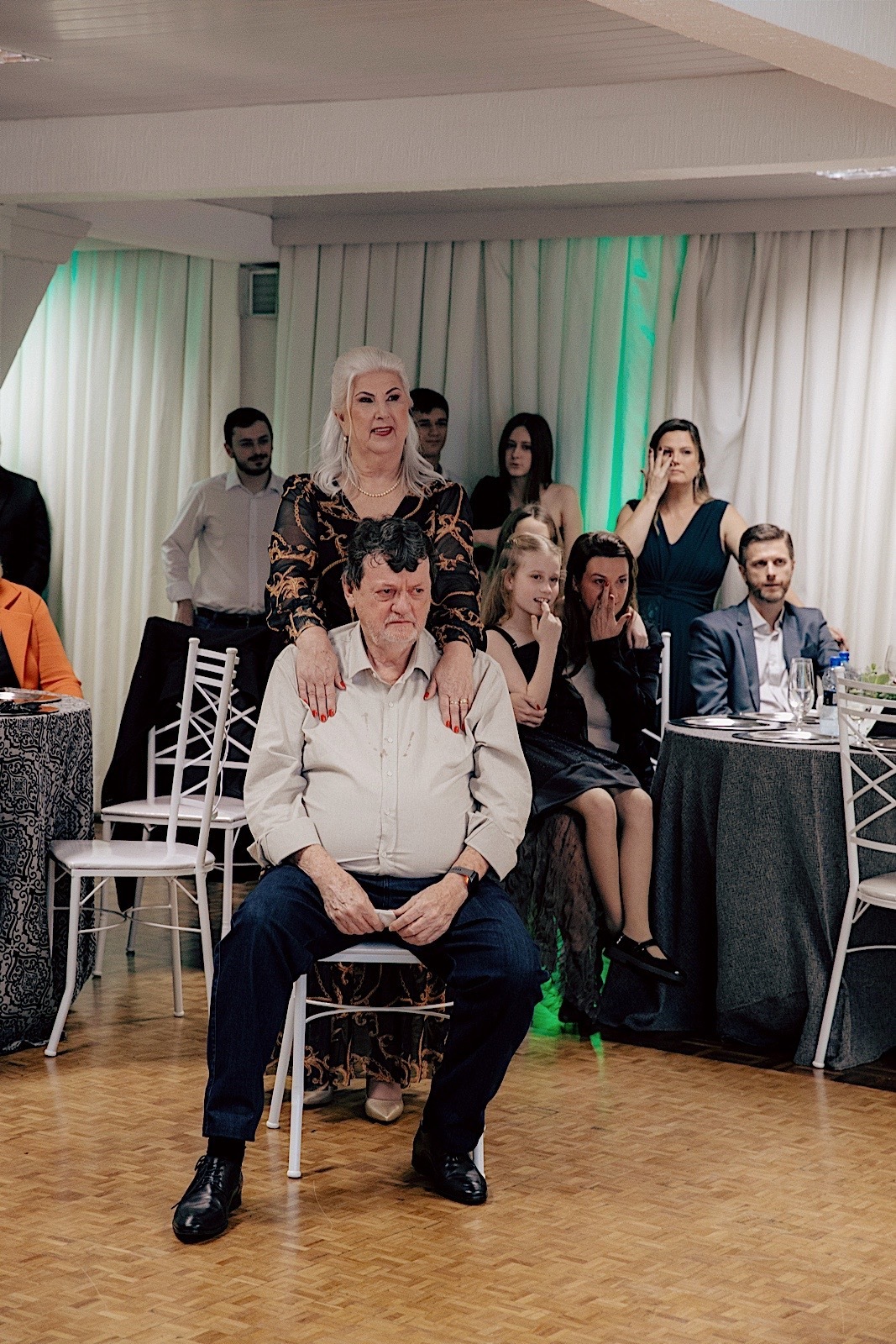 aniversario - aniversario adulto - aniversario em jaragua do sul - festa no clube baependi - fotografos jaragua do sul - fotografia de familia - jaragua do sul - chroma fotografia