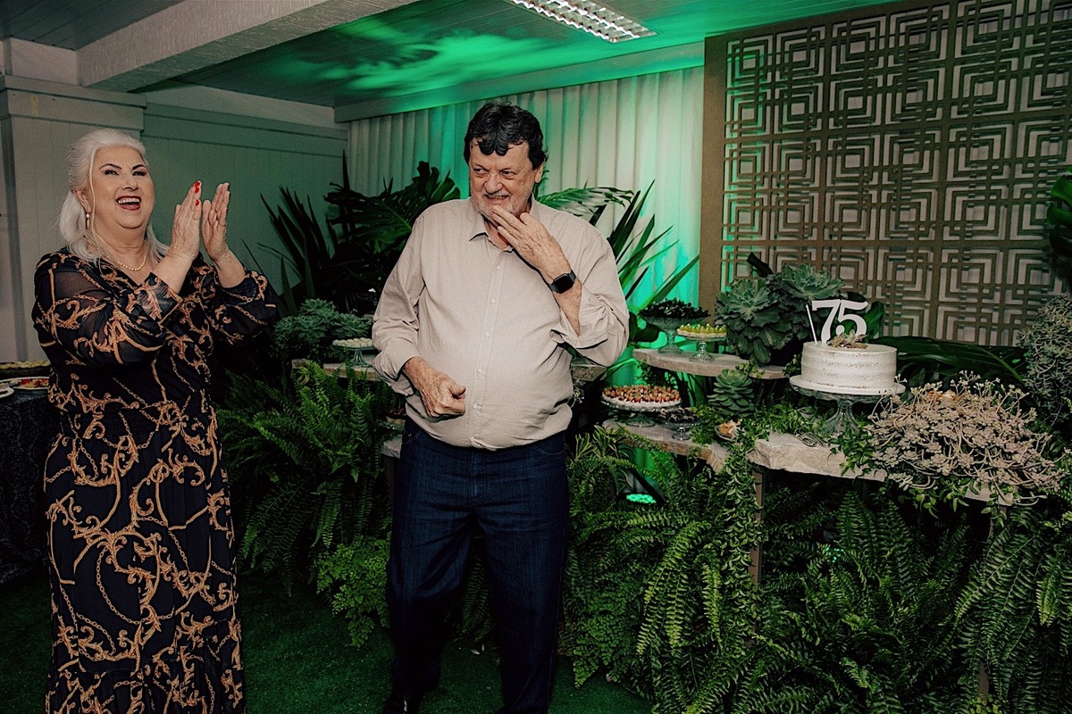 aniversario - aniversario adulto - aniversario em jaragua do sul - festa no clube baependi - fotografos jaragua do sul - fotografia de familia - jaragua do sul - chroma fotografia