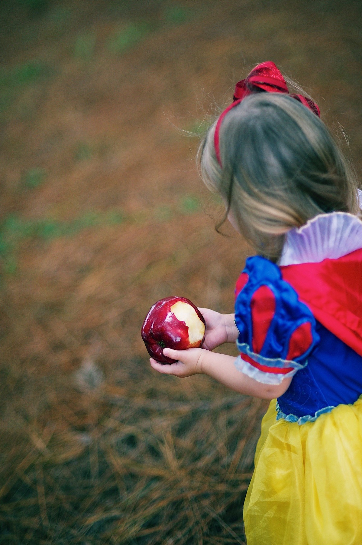 ensaio infantil - branca de neve - são bento do sul - chroma fotografia - fotógrafo são bento do sul