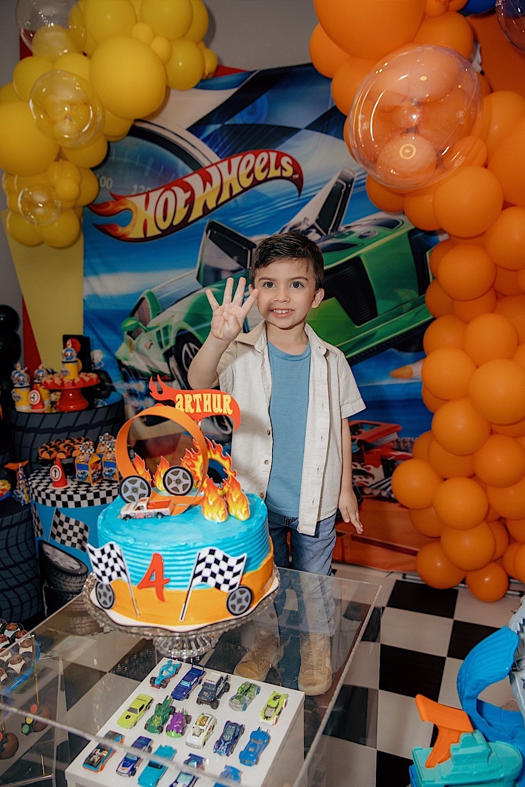 aniversario - aniversario infantil - arthur 4 anos - fotografos jaragua do sul - fotografia infantil - jaragua do sul - chroma fotografia 