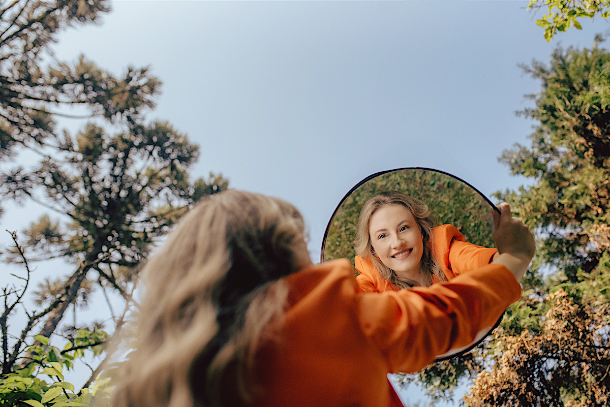 ensaio profissional - paola muehlbauer - teologa - escritora - deus - chroma fotografia - sao bento do sul