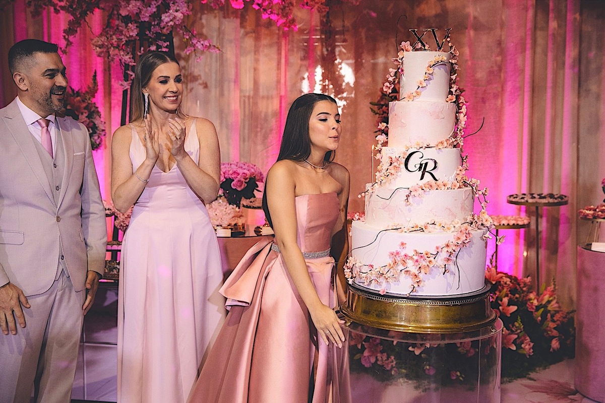 aniversario - aniversario de 15 anos - 15 anos - 15 anos Gabriela - evento no panoramico da Scar - festa de 15 anos - fotografos jaragua do sul - Chroma Fotografia