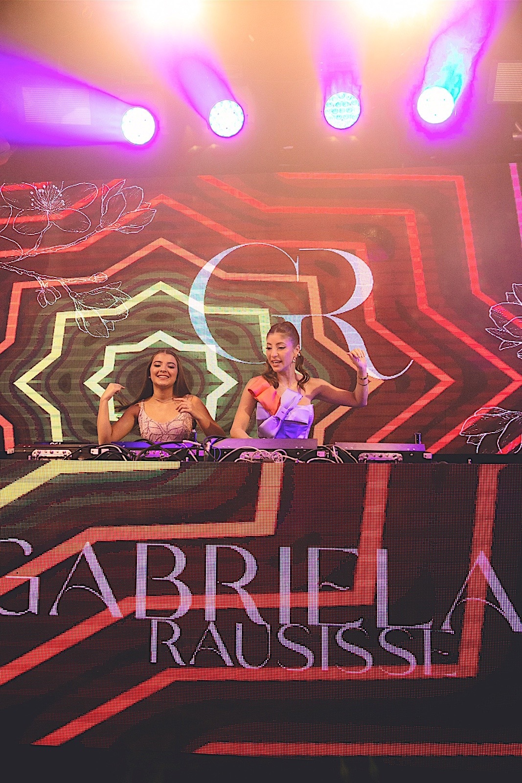 aniversario - aniversario de 15 anos - 15 anos - 15 anos Gabriela - evento no panoramico da Scar - festa de 15 anos - fotografos jaragua do sul - Chroma Fotografia