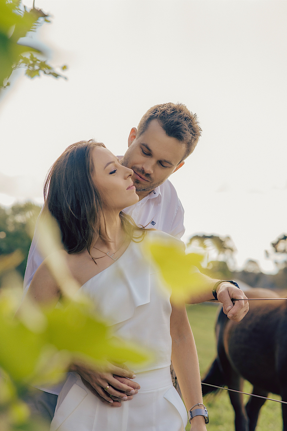 emanuelle - jeferson - pre-casamento - chroma fotografia - ensaio casal - em casa - ao ar livre