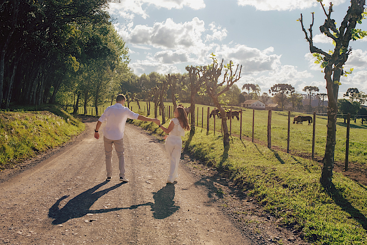 emanuelle - jeferson - pre-casamento - chroma fotografia - ensaio casal - em casa - ao ar livre