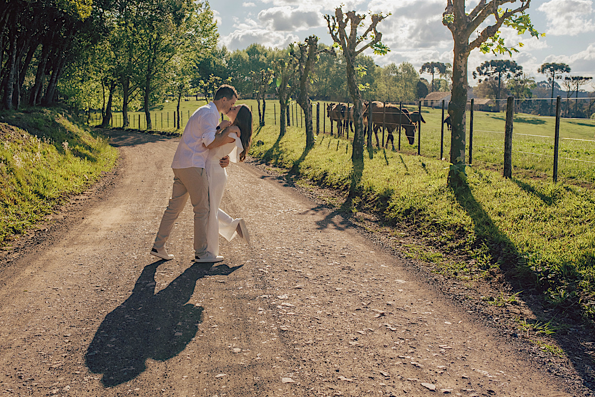 emanuelle - jeferson - pre-casamento - chroma fotografia - ensaio casal - em casa - ao ar livre