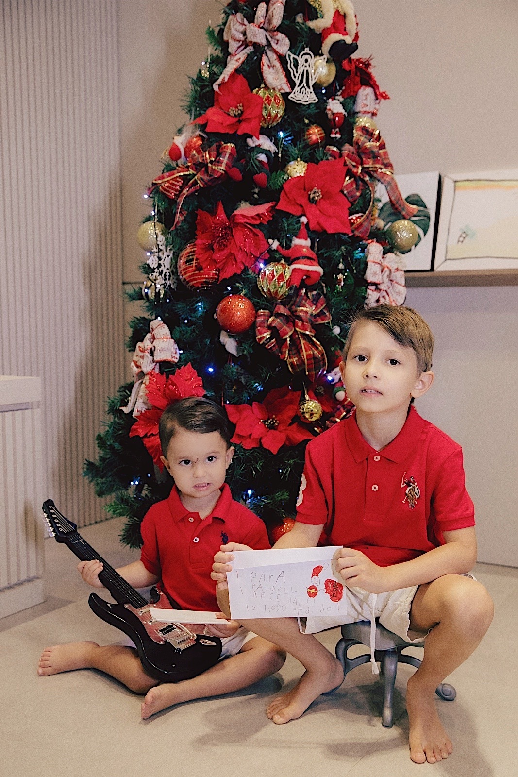 ensaio natal - ensaio em casa - ensaio familia - fotografos jaragua do sul - fotografia de familia - jaragua do sul - chroma fotografia