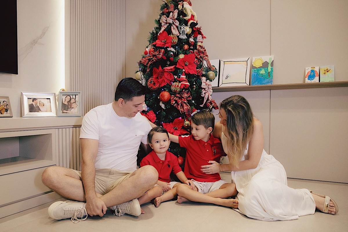 ensaio natal - ensaio em casa - ensaio familia - fotografos jaragua do sul - fotografia de familia - jaragua do sul - chroma fotografia