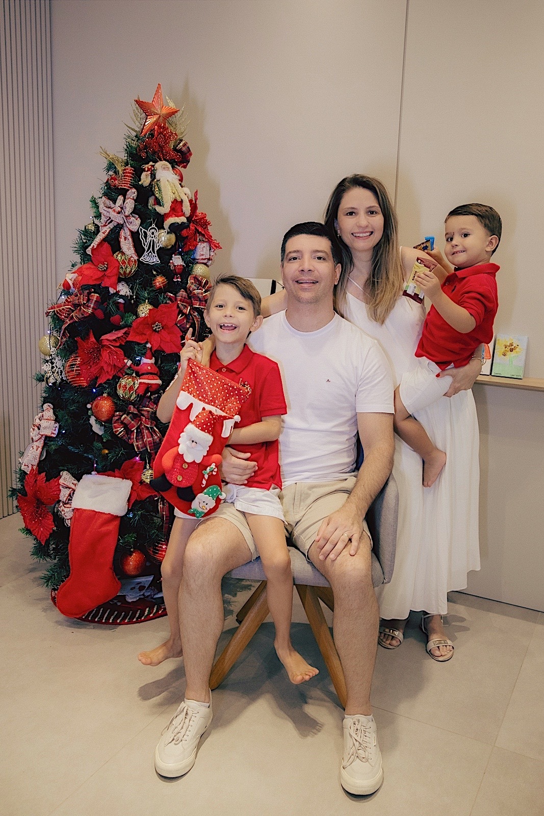 ensaio natal - ensaio em casa - ensaio familia - fotografos jaragua do sul - fotografia de familia - jaragua do sul - chroma fotografia