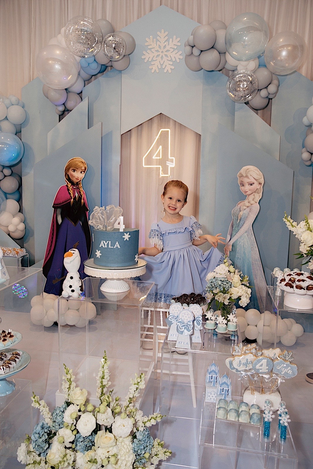 aniversario - aniversario infantil - ayla 4 anos - aniversario ayla - fotografos jaragua so sul - fotografia infantil - tema frozen - jaragua do sul - chroma fotografia 