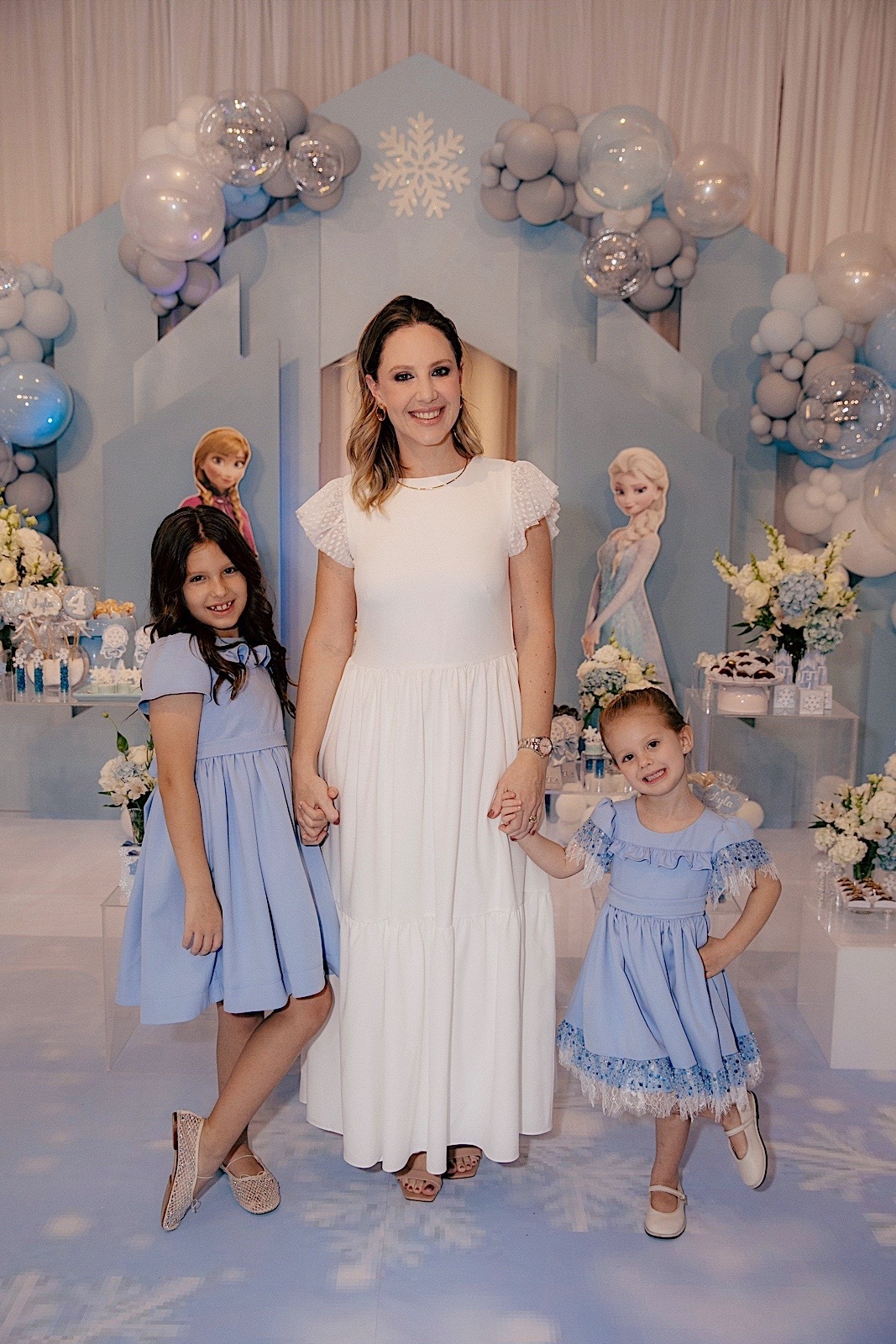 aniversario - aniversario infantil - ayla 4 anos - aniversario ayla - fotografos jaragua so sul - fotografia infantil - tema frozen - jaragua do sul - chroma fotografia 