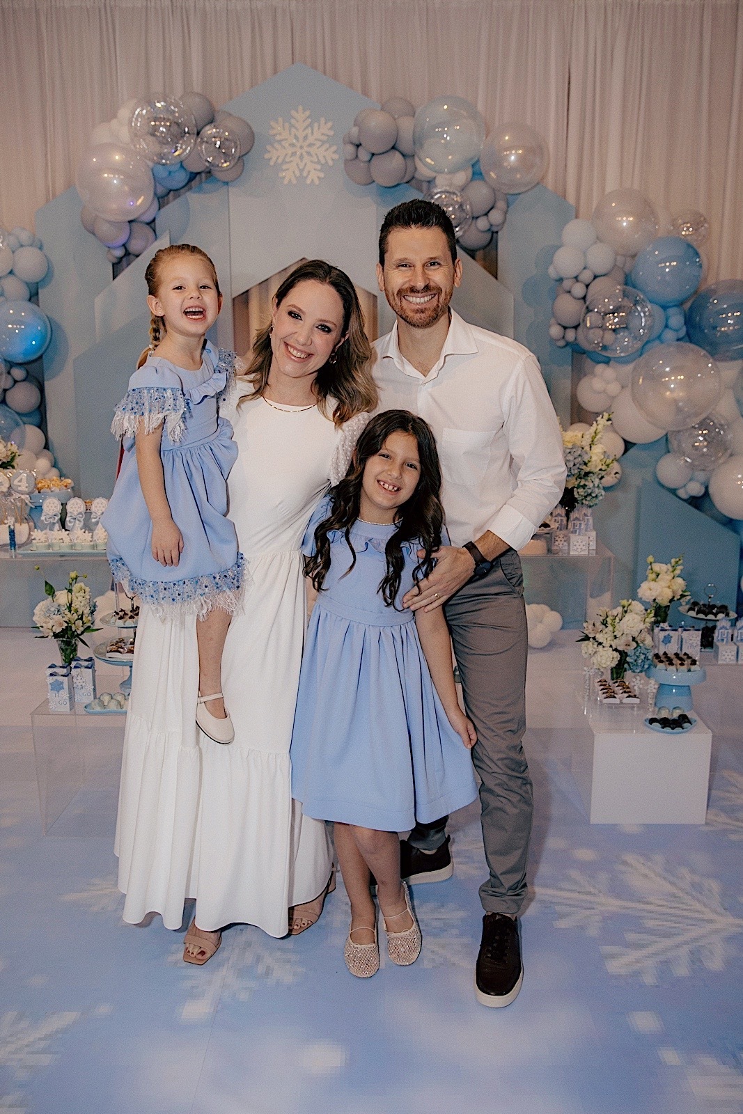 aniversario - aniversario infantil - ayla 4 anos - aniversario ayla - fotografos jaragua so sul - fotografia infantil - tema frozen - jaragua do sul - chroma fotografia 