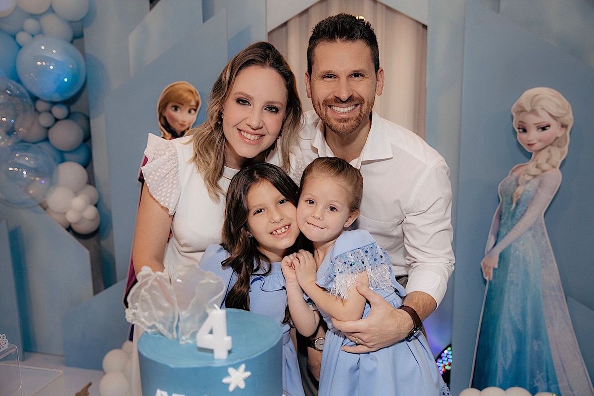 aniversario - aniversario infantil - ayla 4 anos - aniversario ayla - fotografos jaragua so sul - fotografia infantil - tema frozen - jaragua do sul - chroma fotografia 