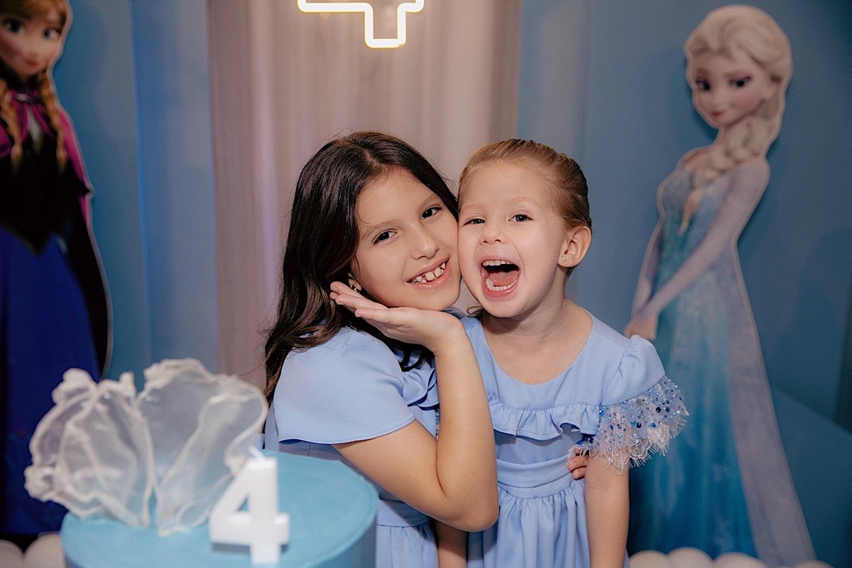 aniversario - aniversario infantil - ayla 4 anos - aniversario ayla - fotografos jaragua so sul - fotografia infantil - tema frozen - jaragua do sul - chroma fotografia 