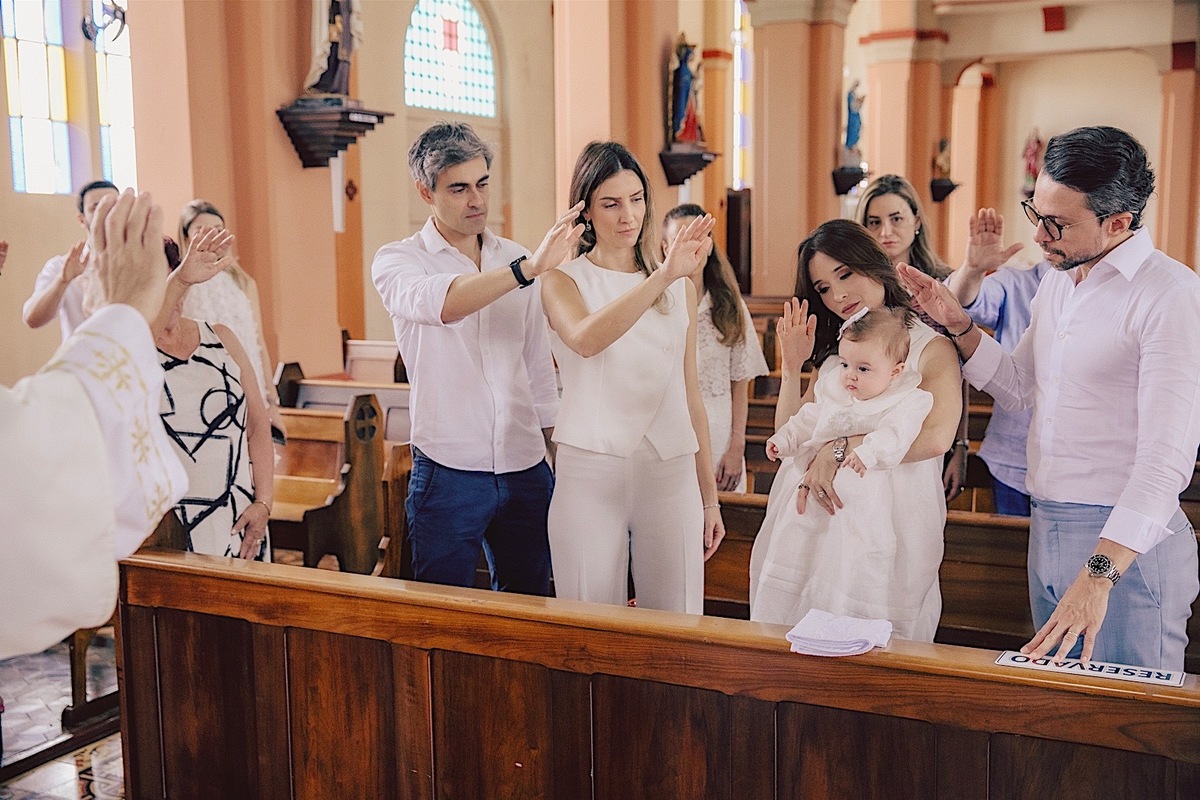 batizado - batismo - batizado Celina - fotografos de familia - familia - fotografos de jaragua do sul - chroma fotografia