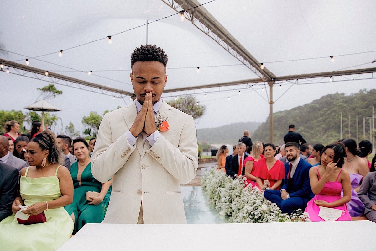 casamento - casamento no litoral - casamento ao ar livre - casamento Leticia e Joao - noivos 2024 - fotografia de casamento - chroma fotografia