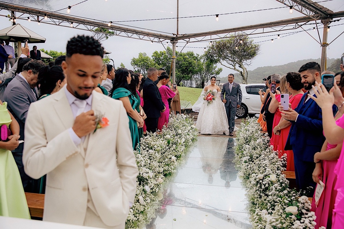 casamento - casamento no litoral - casamento ao ar livre - casamento Leticia e Joao - noivos 2024 - fotografia de casamento - chroma fotografia