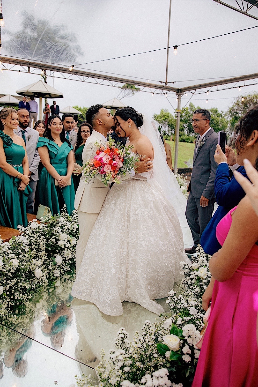 casamento - casamento no litoral - casamento ao ar livre - casamento Leticia e Joao - noivos 2024 - fotografia de casamento - chroma fotografia