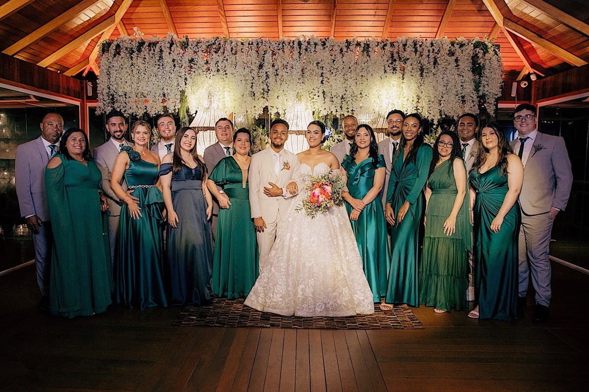 casamento - casamento no litoral - casamento ao ar livre - casamento Leticia e Joao - noivos 2024 - fotografia de casamento - chroma fotografia