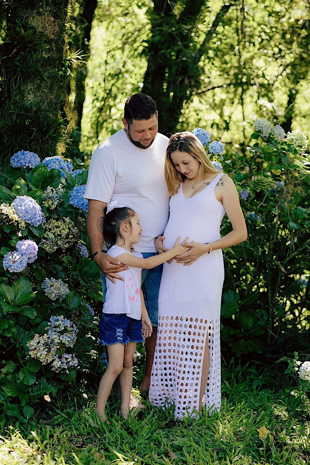 ensaio gestante - ensaio externo - ensaio em rio dos cedros - a espera de Joaquim - fotografia de familia - fotografos jaragua do sul - chroma fotografia 