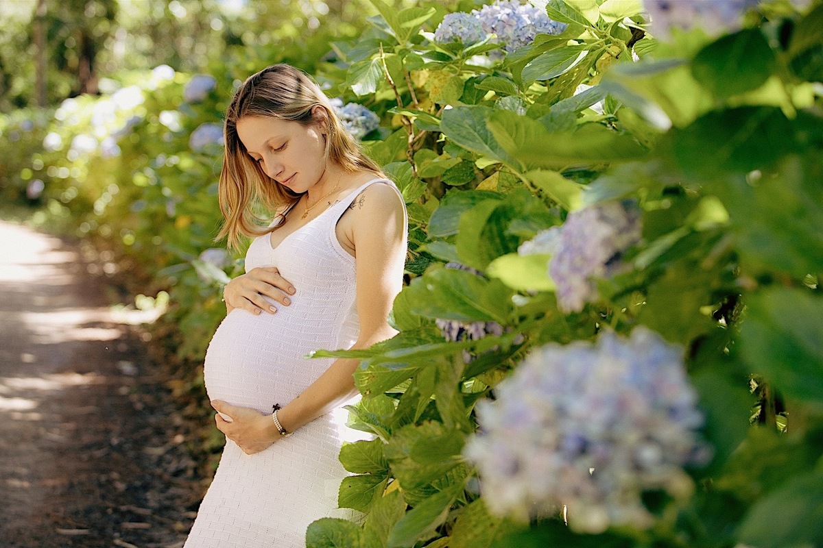 ensaio gestante - ensaio externo - ensaio em rio dos cedros - a espera de Joaquim - fotografia de familia - fotografos jaragua do sul - chroma fotografia 
