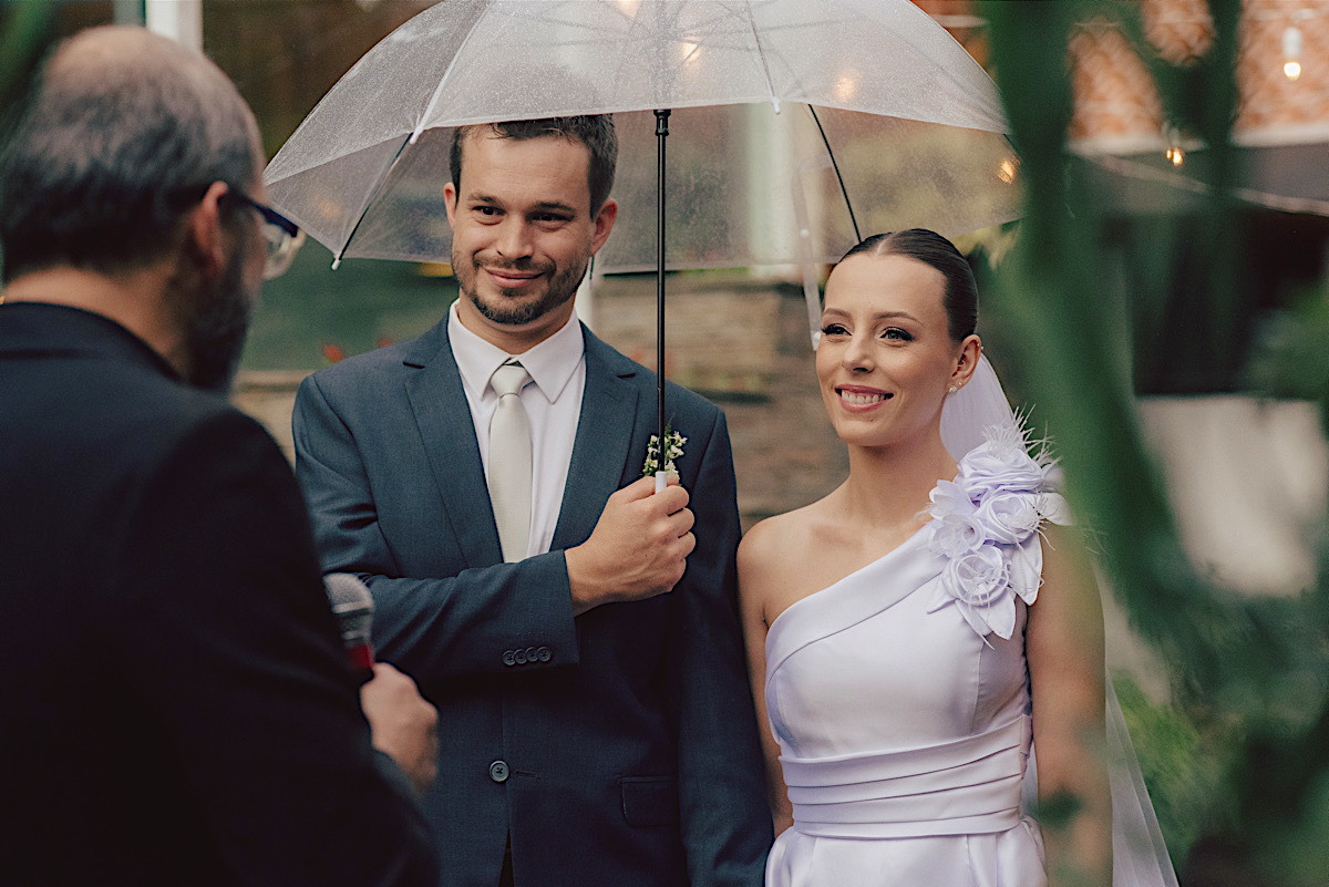 casamento - emanuelle - jeferson - casamento com chuva - sao bento do sul - chroma fotografia - hayla - noiva classica - ginastico