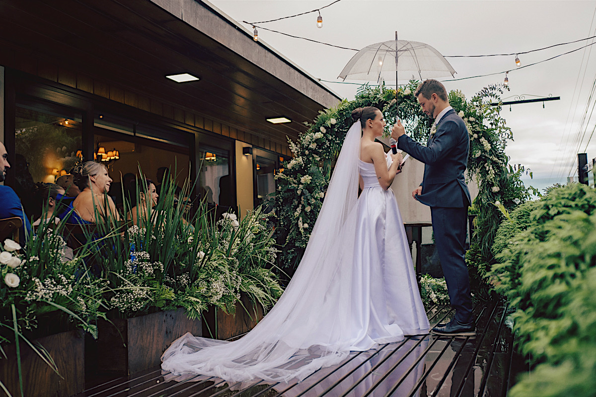 casamento - emanuelle - jeferson - casamento com chuva - sao bento do sul - chroma fotografia - hayla - noiva classica - ginastico