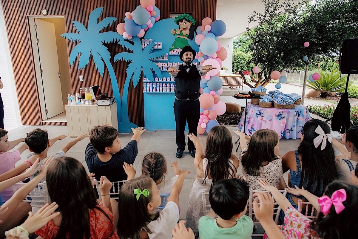 aniversario - aniversario infantil - Maria Eduarda 10 anos - tema Lilo & Stich - fotografia de familia - fotografos jaragua do sul - chroma fotografia 