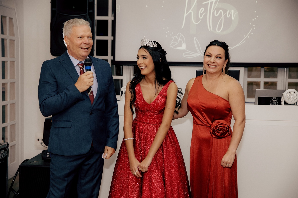 aniversario - aniversario de 15 anos - 15 anos - ketlyn 15 anos - festa de 15 anos - fotografia de familia - fotografos jaragua do sul - chroma fotografia