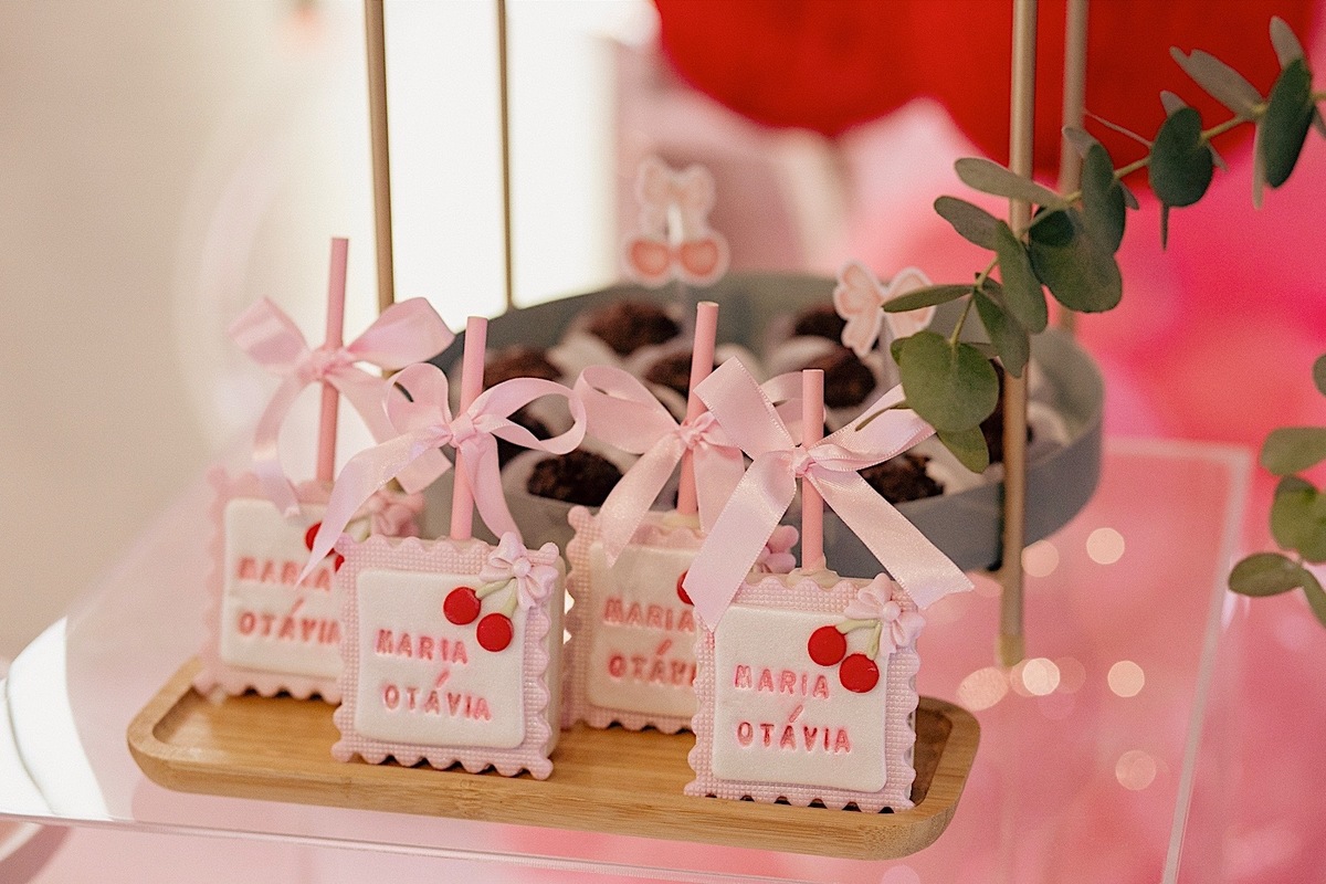 aniversario - aniversario infantil - maria otavia 1 ano - festa de 1 ano - fotografos jaraguá do sul - fotografia de familia - fotografia infantil - chroma fotografia - tema cereja