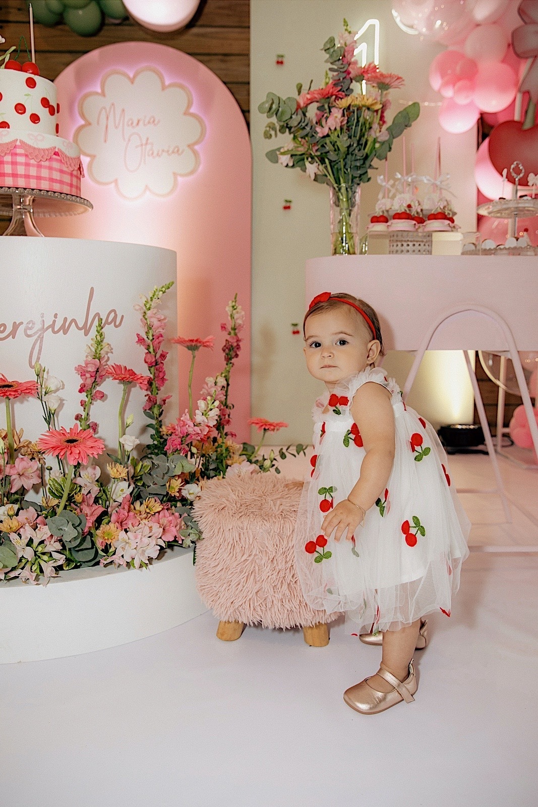 aniversario - aniversario infantil - maria otavia 1 ano - festa de 1 ano - fotografos jaraguá do sul - fotografia de familia - fotografia infantil - chroma fotografia - tema cereja