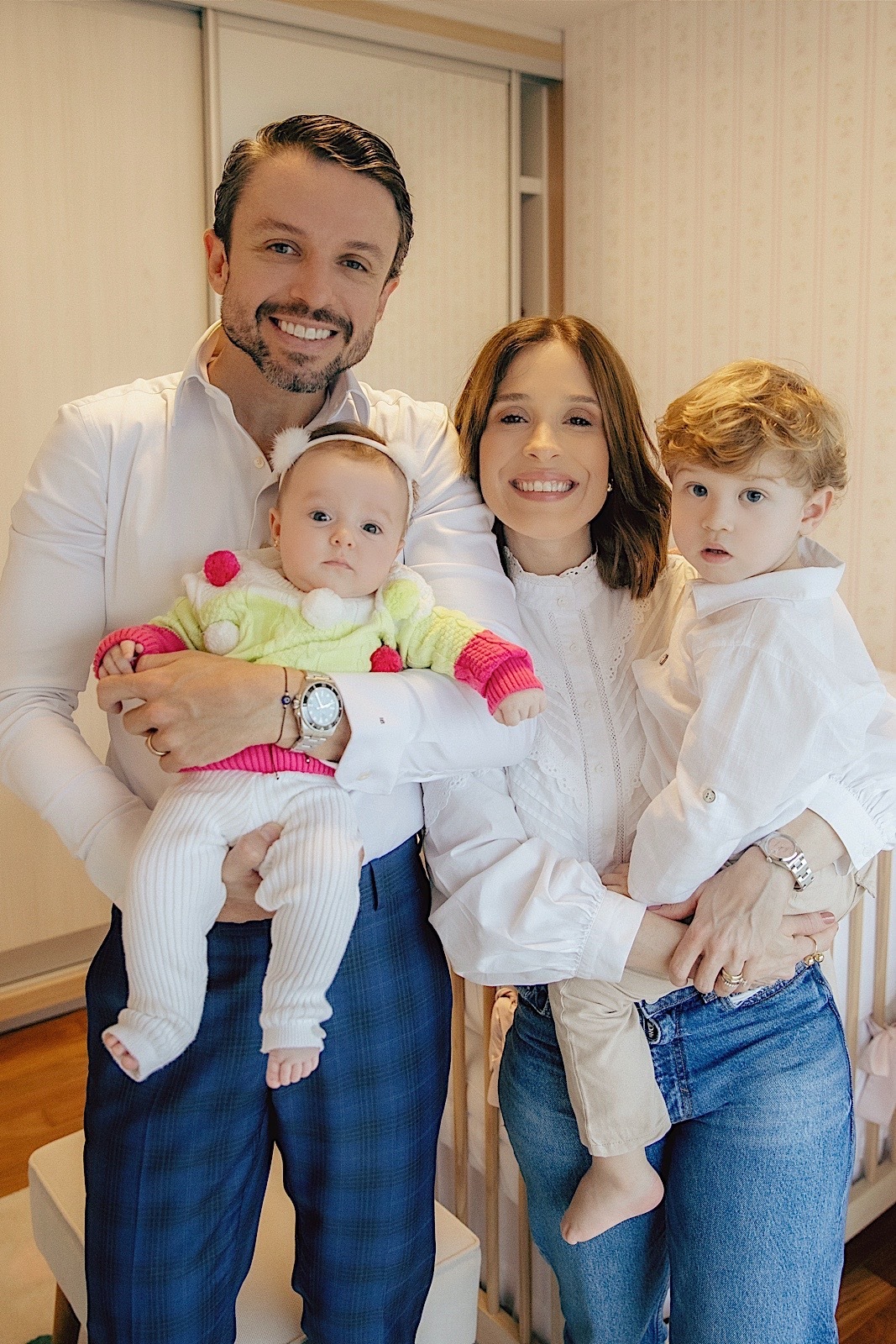 acompanhamento mensal - acompanhamento infantil - ensaio mes a mes - ensaio infantil - ensaio em casa - Celina acompanhamento - familia - ensaio familia - jaragua do sul - fotogarfos jaragua do sul - chroma Fotografia 