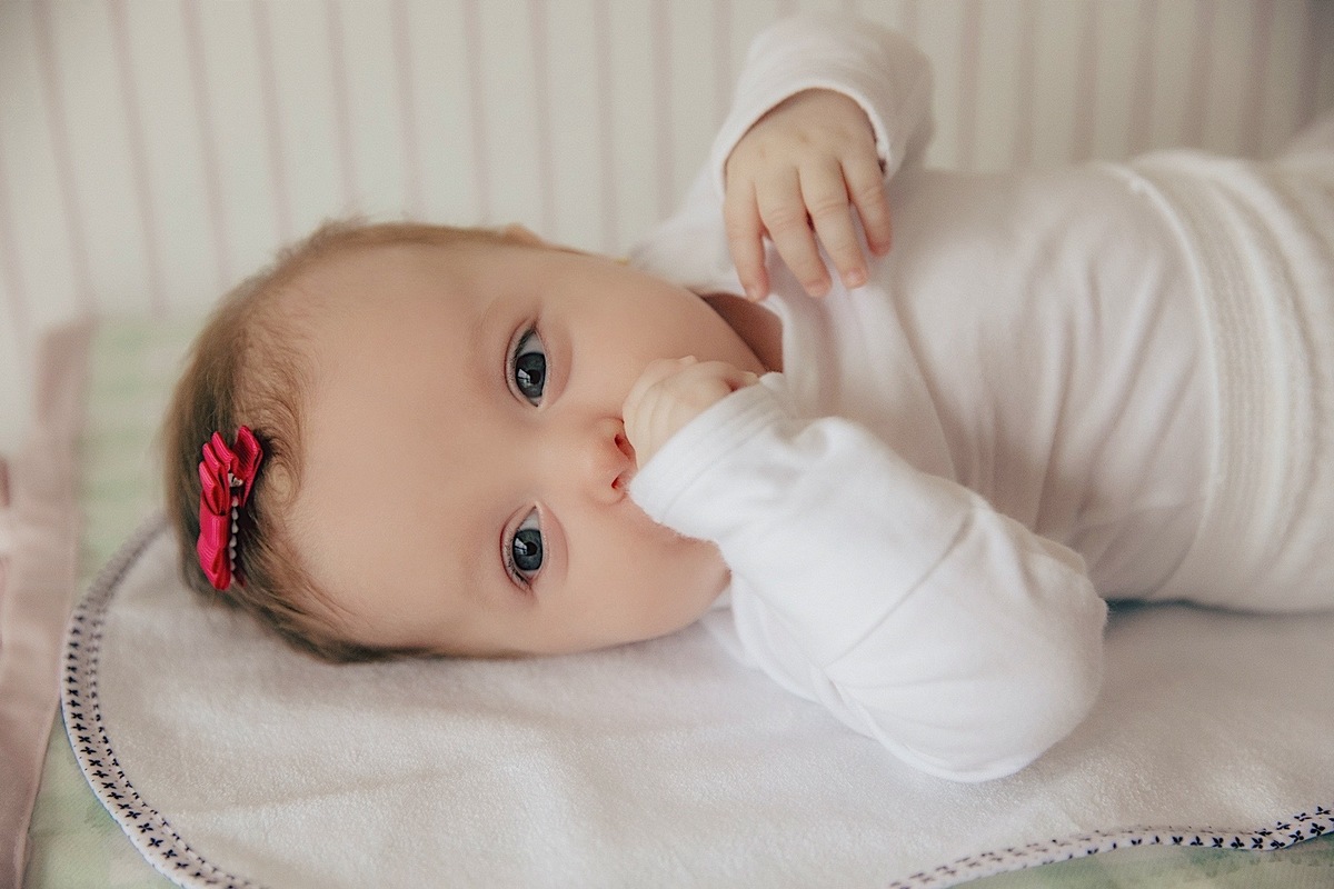 acompanhamento mensal - acompanhamento infantil - ensaio mes a mes - ensaio infantil - ensaio em casa - Celina acompanhamento - familia - ensaio familia - jaragua do sul - fotogarfos jaragua do sul - chroma Fotografia 