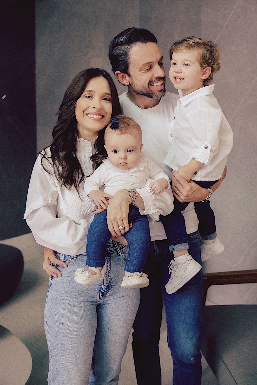 acompanhamento mensal - acompanhamento infantil - ensaio mes a mes - ensaio infantil - ensaio em casa - Celina acompanhamento - familia - ensaio familia - jaragua do sul - fotogarfos jaragua do sul - chroma Fotografia 