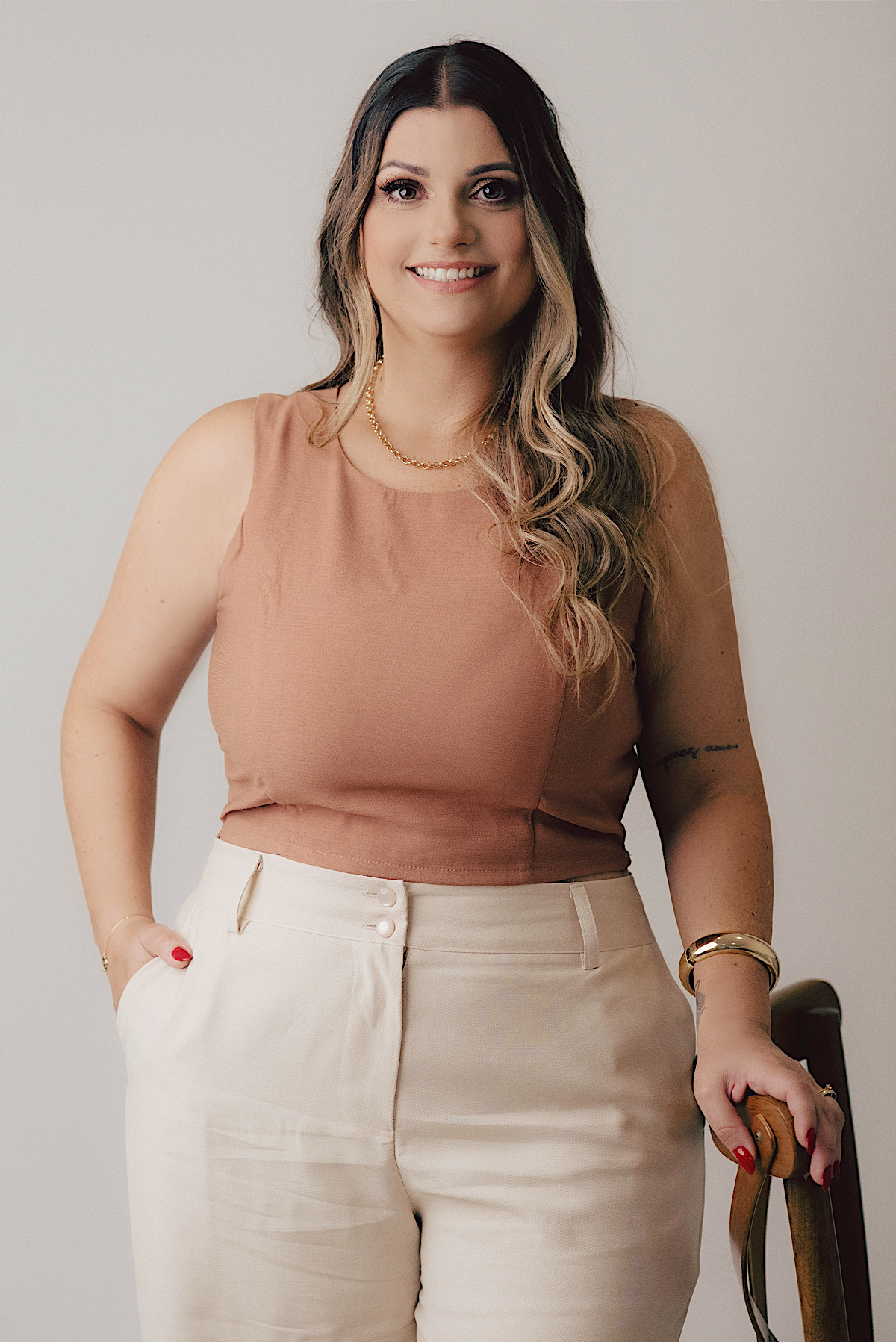 carou - caroline silva - ensaio individual - estudio - sao bento do sul - chroma fotografia