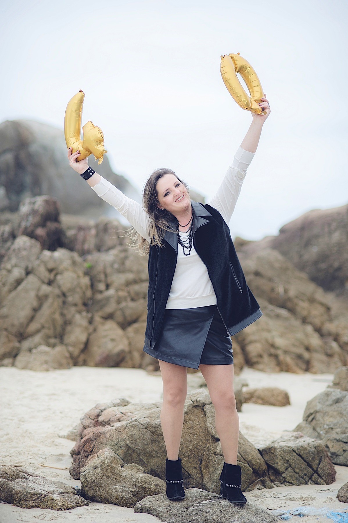 ensaio família - ensaio na praia - mãe de 3 - são francisco do sul - chroma fotografia