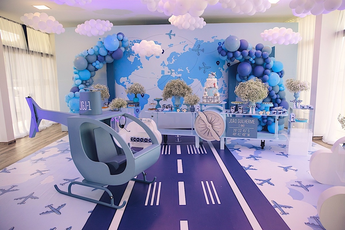 aniversario - aniversario infantil - festa de aniversario - aniversario de 1 ano - primeiro aninho - 1 ano João Guilherme - tema aviação - chroma fotografia 